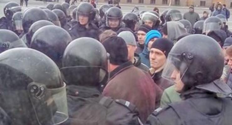 В Петербурге задержаны около 30 участников Свободного шествия