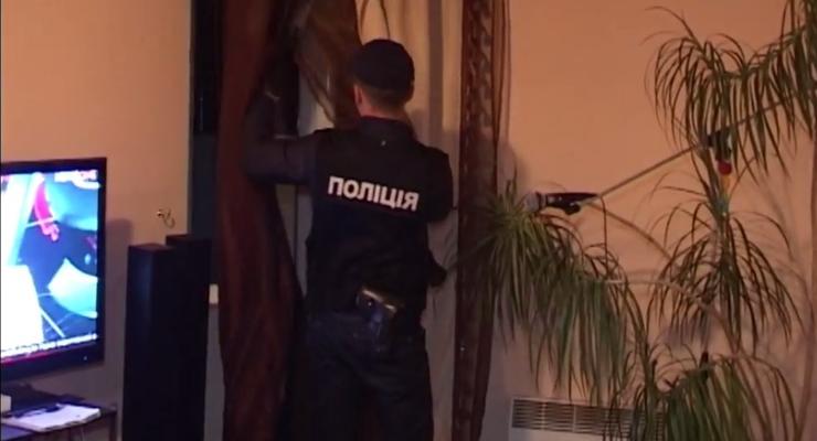 В Киеве неизвестный обстрелял частный дом