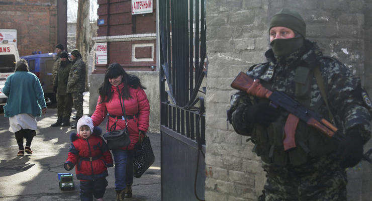 В Донецке дети отравились просроченной гуманитаркой от Захарченко - соцсети