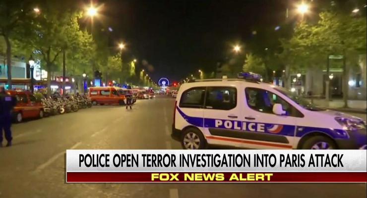 Стрельба в Париже: в МВД опровергли смерть второго полицейского