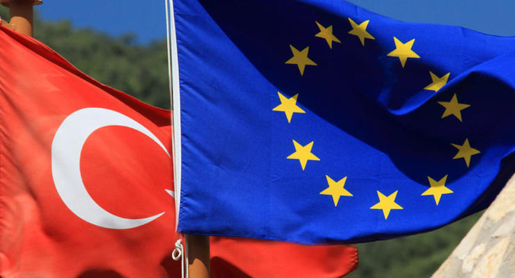 ЕС может приостановить переговоры о членстве Турции - Die Welt