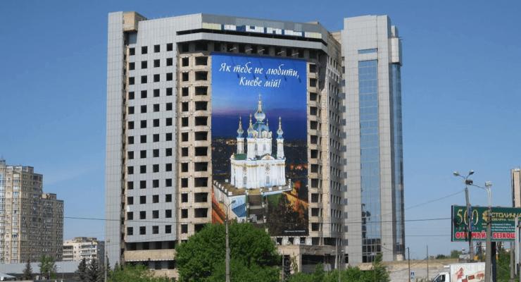 В Киеве спрячут под баннером недострой у арены Евровидения