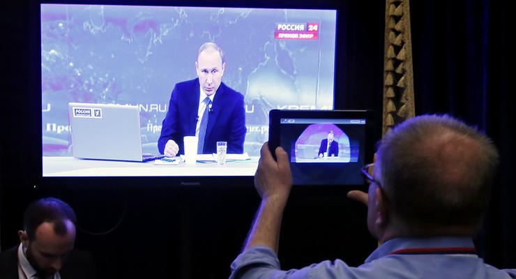 Турчинов просит денег на блокирование российских телеканалов в АТО