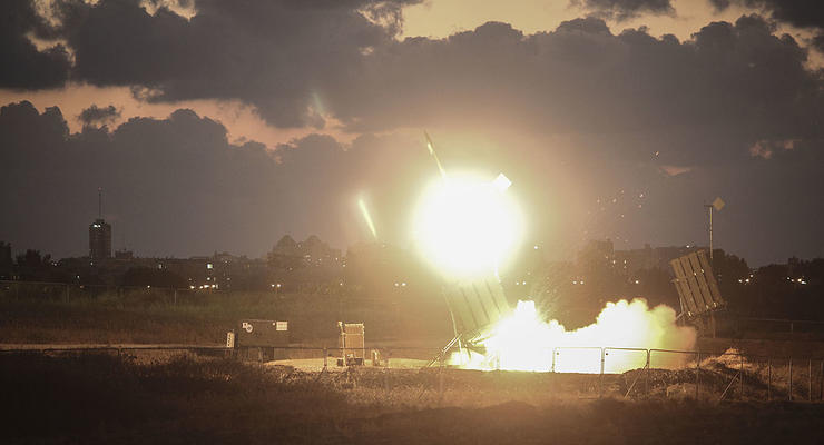 Израиль сбил над Голанскими высотами цель из Сирии