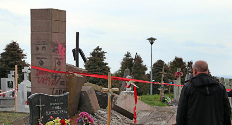 В Польше готовы восстановить памятник воинам УПА после раскопок