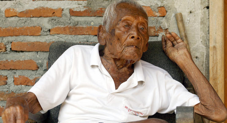 В Индонезии умер мужчина 1870 года рождения