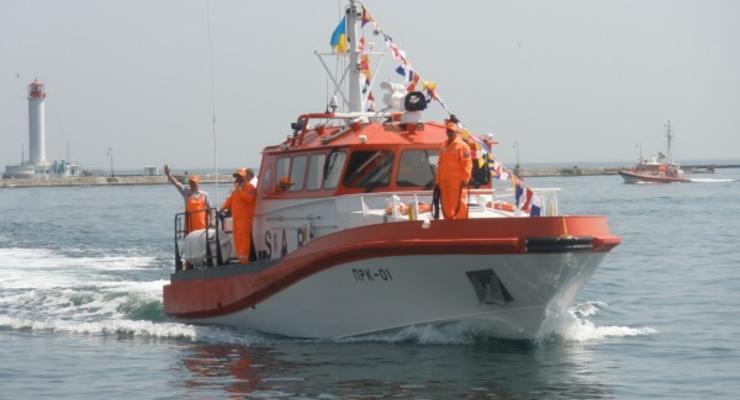 В Черном море российский корабль пытался захватить украинский катер