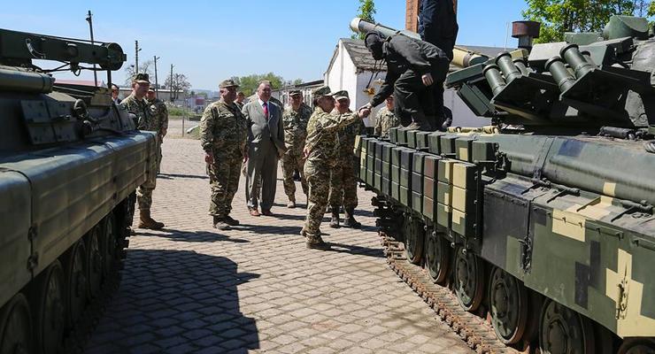 В Украине решили возродить Институт танковых войск