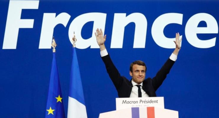 Макрон победил на президентских выборах во Франции - экзит-пол