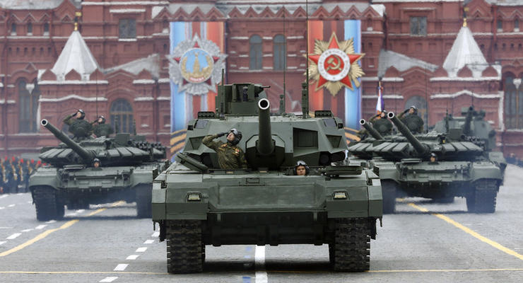 Военный парад в Москве: что нового показала Россия