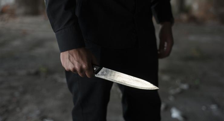 В Китае мужчина с ножом ранил 18 прохожих