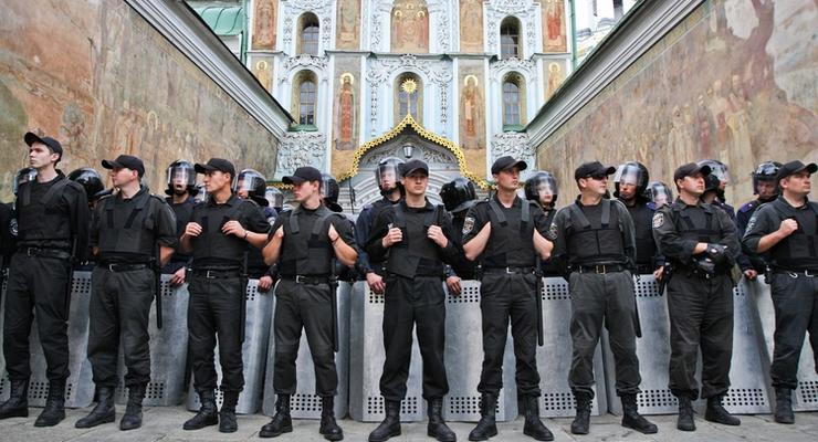 В Раде хотят поставить церковь под управление государства и запретить УПЦ МП