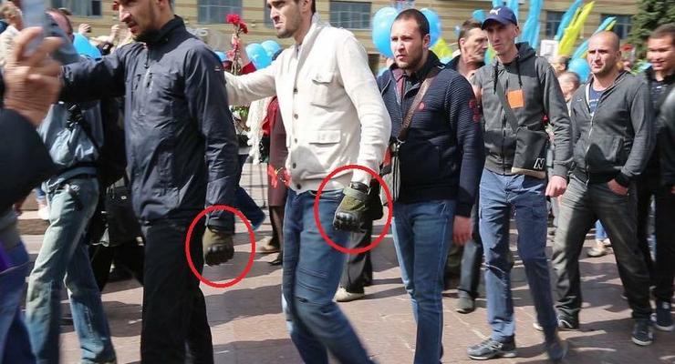 Титушкам в Днепре заплатили по 600 грн за провокации - полиция