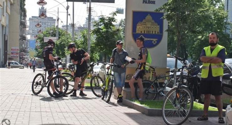 Сегодня в Киеве из-за велопарада частично перекрыто движение