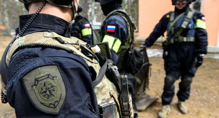 Спецназ ФСБ проводит масштабные учения в Крыму