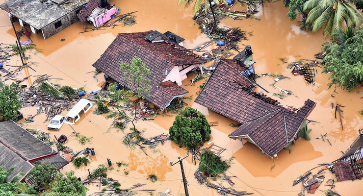 Масштабное наводнение на Шри-Ланке: более 100 погибших