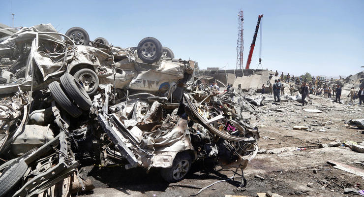 Теракт в Кабуле унес более 80 жизней: фото последствий