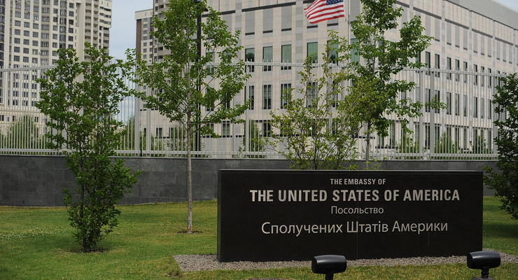Посольство США не считает терактом взрыв на своей территории