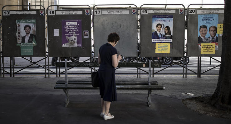 Выборы во Франции: зафиксирована рекордно низкая явка