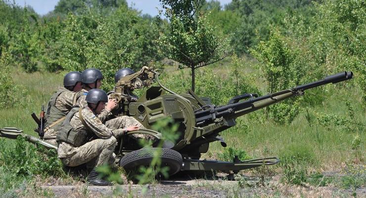 Украинские военные заняли новые позиции на Донбассе - волонтер