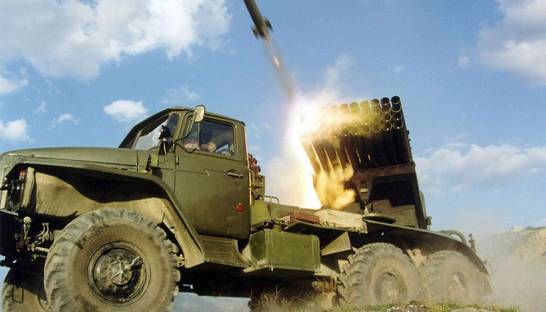 На Донбассе хотят ввести гибридное военное положение - Найем