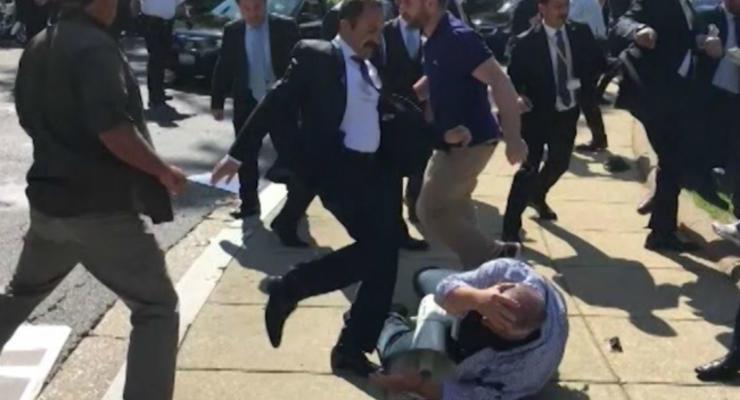 В США полиция выдала ордера на арест охранников Эрдогана