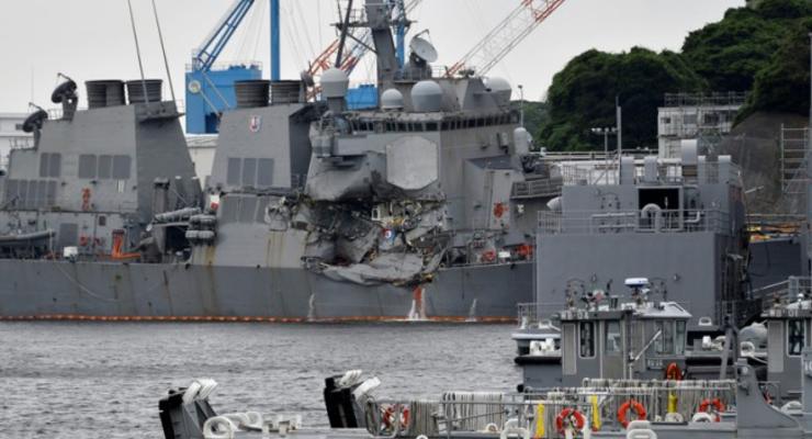 Столкновение эсминца США: найдены тела пропавших моряков