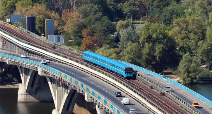 Погибший в киевском метро зацепер не заметил мост