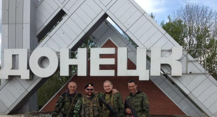 Французские политики собрались ехать в Донецк "поддержать российскую армию"