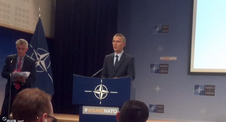 Столтенберг: НАТО расширяет борьбу с ИГ и гибридными угрозами