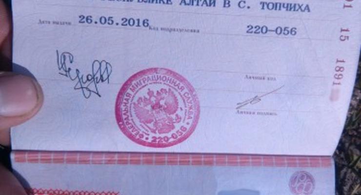Мать пленного контрактника из России написала письмо с просьбой освободить сына