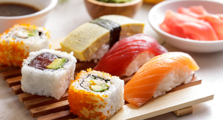 В очередном столичном суши-ресторане отравились посетители
