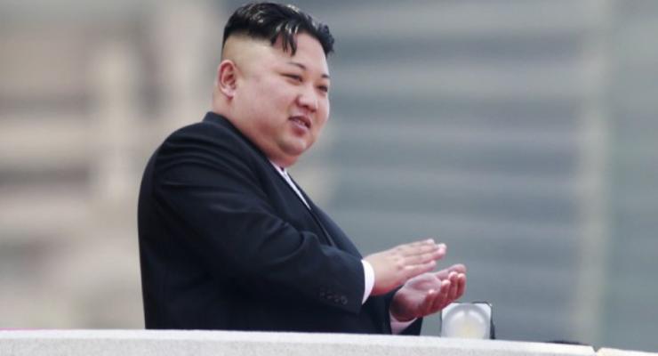 Ким Чен Ын назвал запуск ракеты "подарком американским ублюдкам"