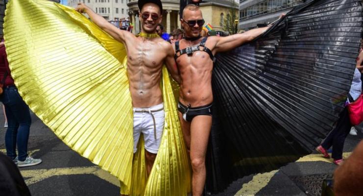 Крупнейший в истории Лондона гей-прайд собрал 1,5 млн человек