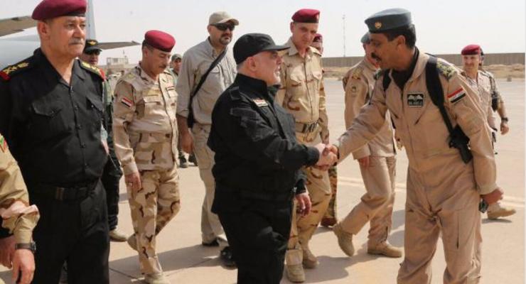 Премьер Ирака поздравил военных с освобождением Мосула