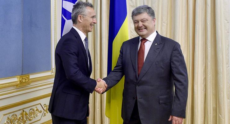 Порошенко: Украина и НАТО вводят план по членству в Альянсе