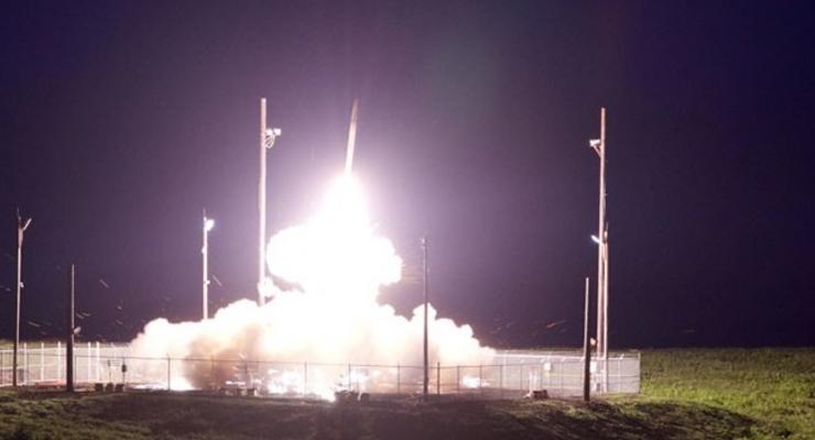 Американская система ПРО сбила баллистическую ракету