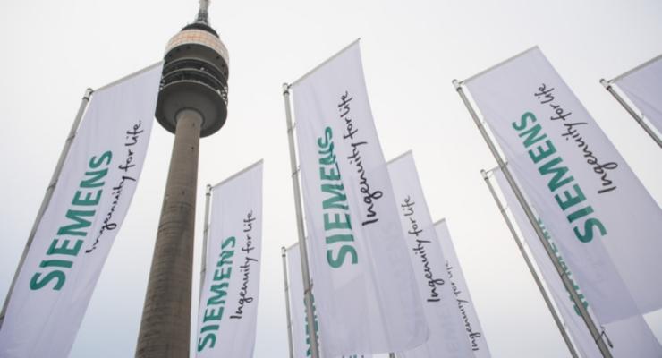 В Феодосию доставили еще две турбины, похожие на Siemens - СМИ