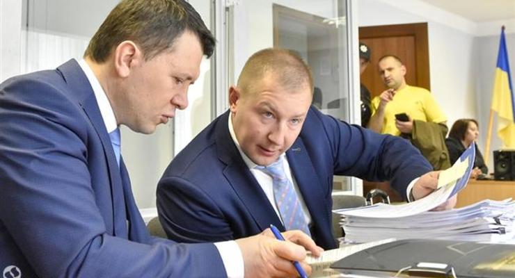 Адвокат Януковича назвал нового защитника незаконным