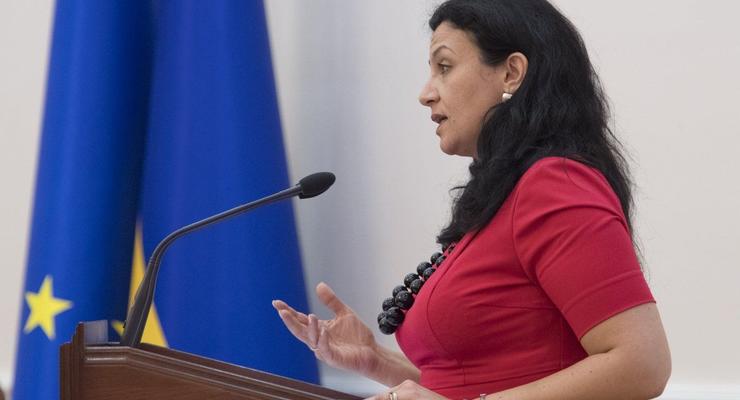 Вице-премьер: Украине нужны гранты, а не кредиты