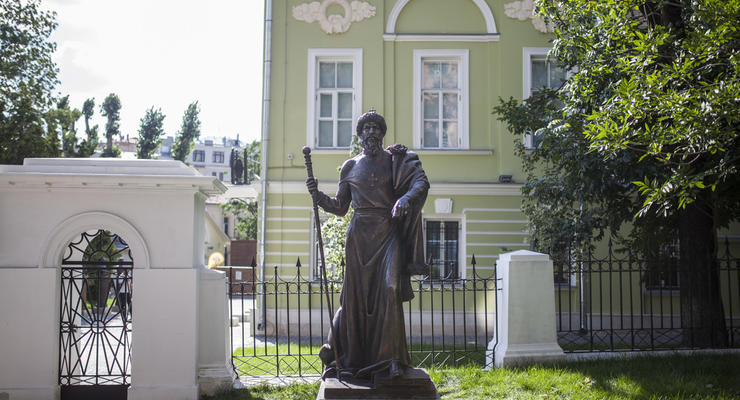 В Москве установили первый памятник Ивану Грозному