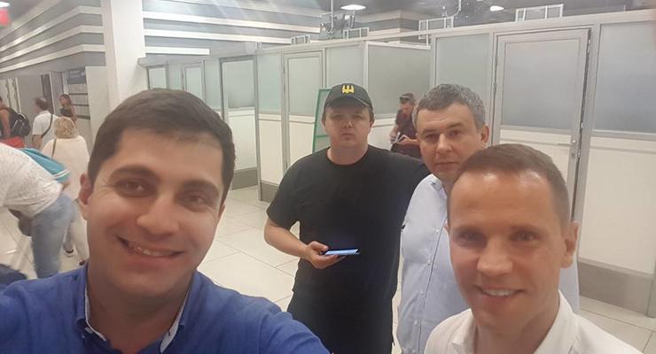 Сакварелидзе вернулся в Украину и пообещал "быстро-быстро" вернуть Саакашвили