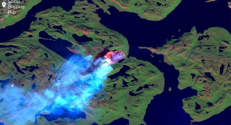 Greenpeace зафиксировала в Гренландии масштабный пожар: фото