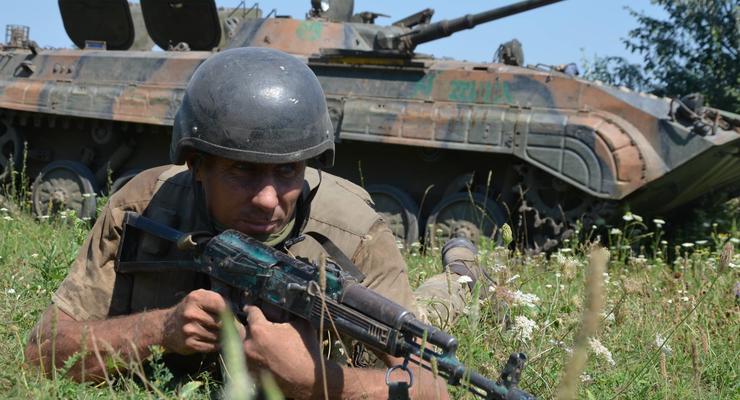 Штаб: На луганском направлении усилились обстрелы