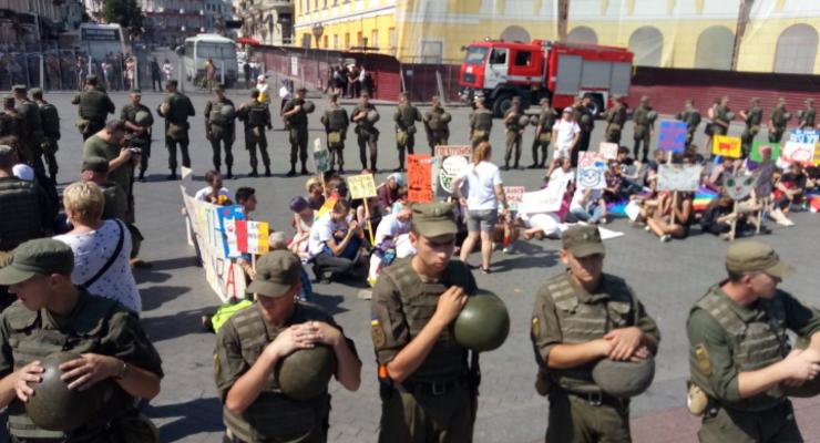 Марш ЛГБТ в Одессе закончился, едва начавшись