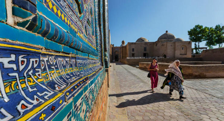 Граждане Узбекистана смогут путешествовать без выездных визы