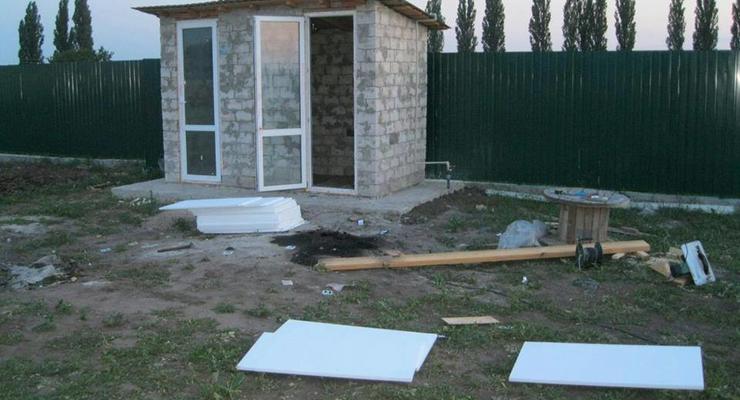 В Киевской области семье подбросили хлебницу со взрывчаткой