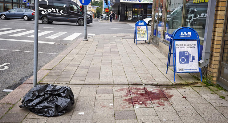 Нападение с ножом в Финляндии: двое пострадавших скончались