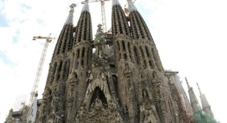 В Барселоне планировались взрывы в соборе Святого Семейства - СМИ