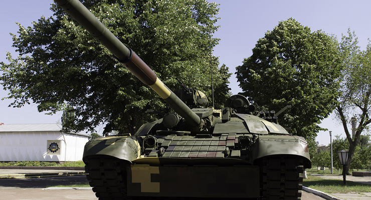 Т-72А стал еще более защищенным и эффективным - Порошенко